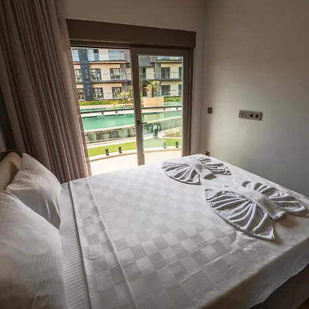 Lara Breeze Kundu Kanyon Apartment *