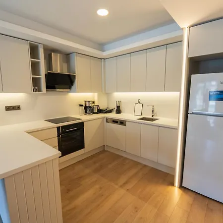 Apartment Lara Breeze Kundu Kanyon